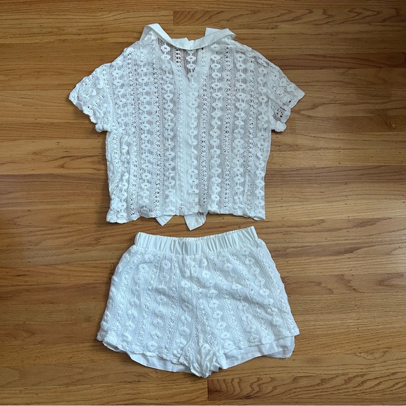 SHEIN crocheted top and shorts matching set - Picture 7 of 7